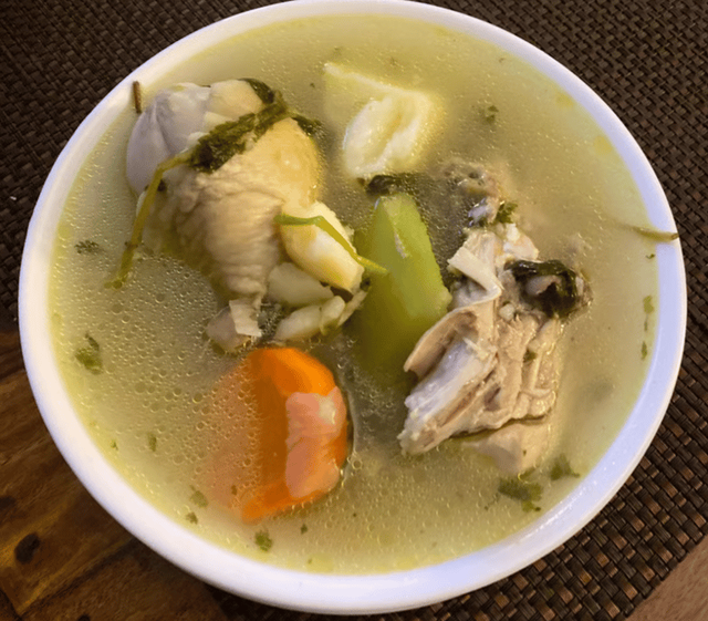 Sopa De Pollo.